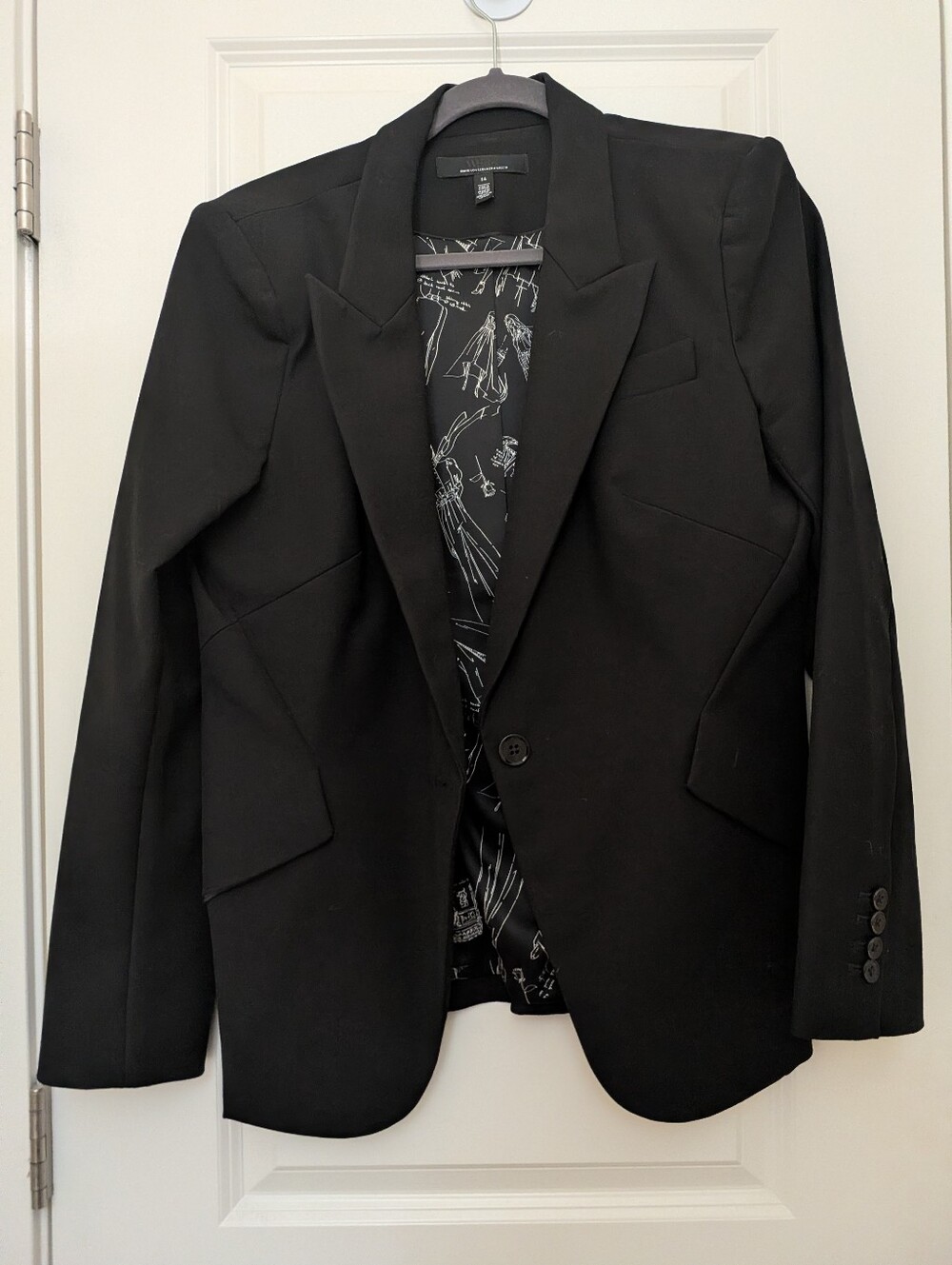 EUC WHBM Editor Blazer In Black Size 14